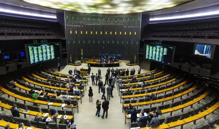 Camara-dos-Deputados-768x454